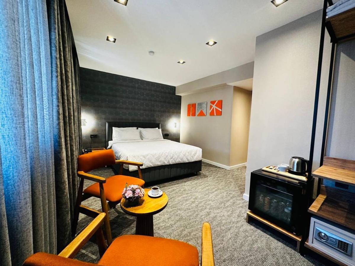 Rexee Hotel อิสตันบูล ภายนอก รูปภาพ