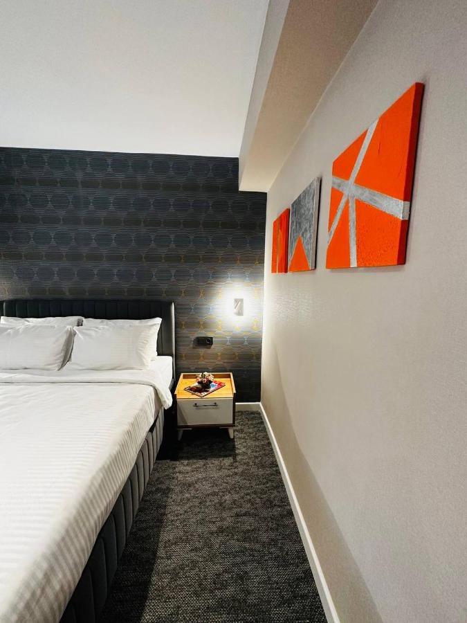 Rexee Hotel อิสตันบูล ภายนอก รูปภาพ
