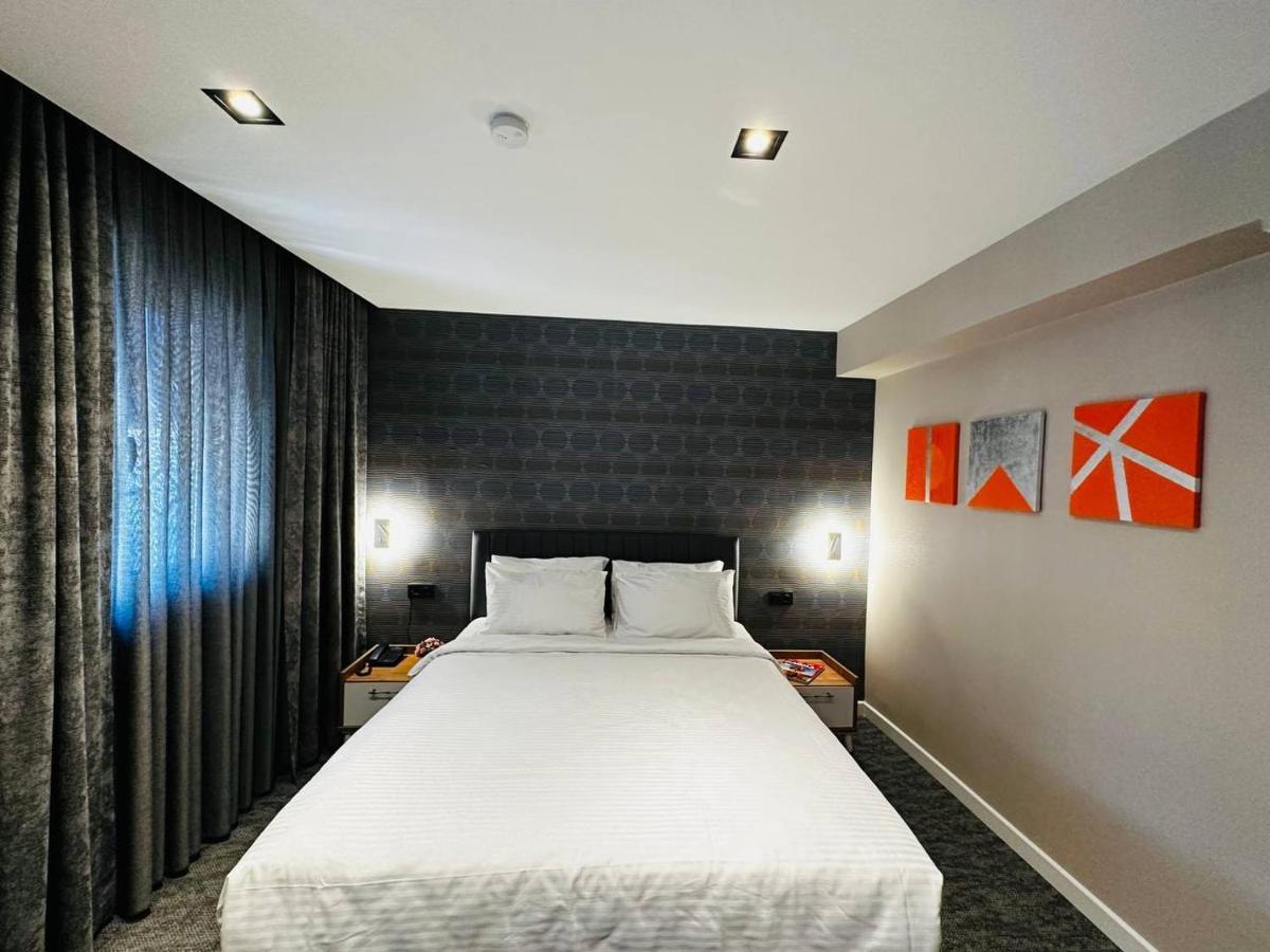Rexee Hotel อิสตันบูล ภายนอก รูปภาพ